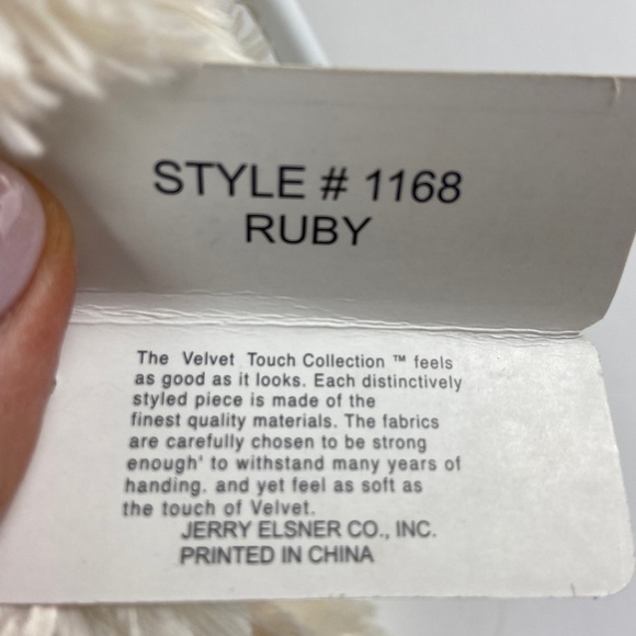 "RUBY" 1168 Plush Bear Red Hat Purple Boa Heart Detail Velvet Touch Collections - Picture 8 of 10